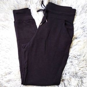 2/$30 Momo b Black High waisted Joggers
